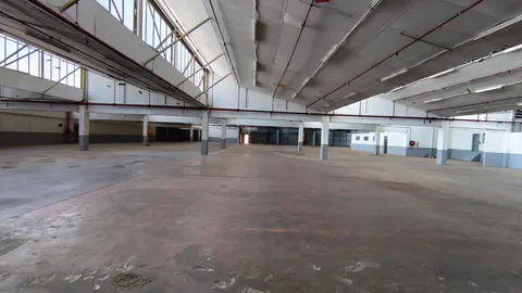 Industrial-warehouse-To-Let-in-Benrose (15)